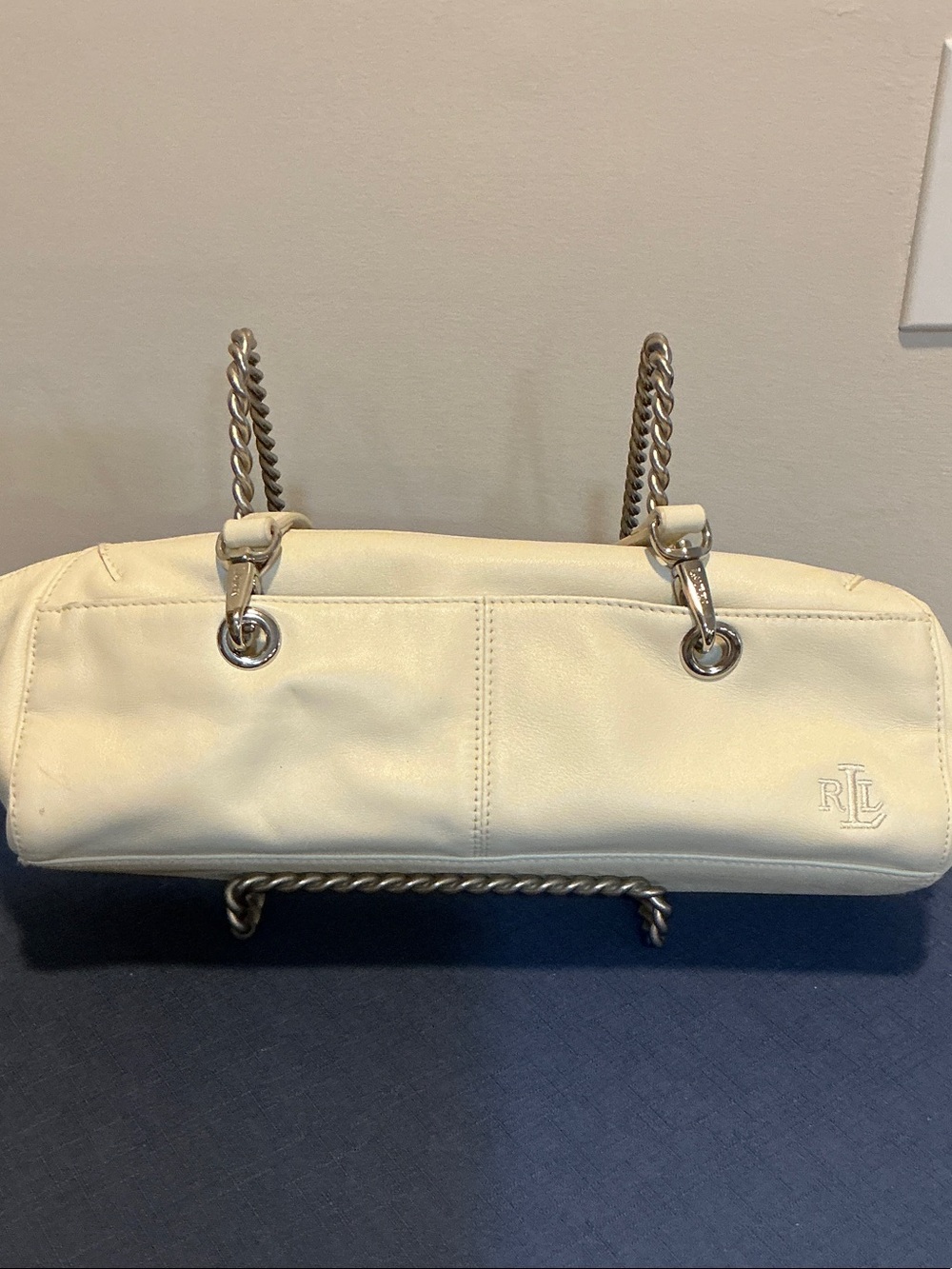 VTG RALPH LAUREN CREAM BAGUETTE SHOULDER BAG